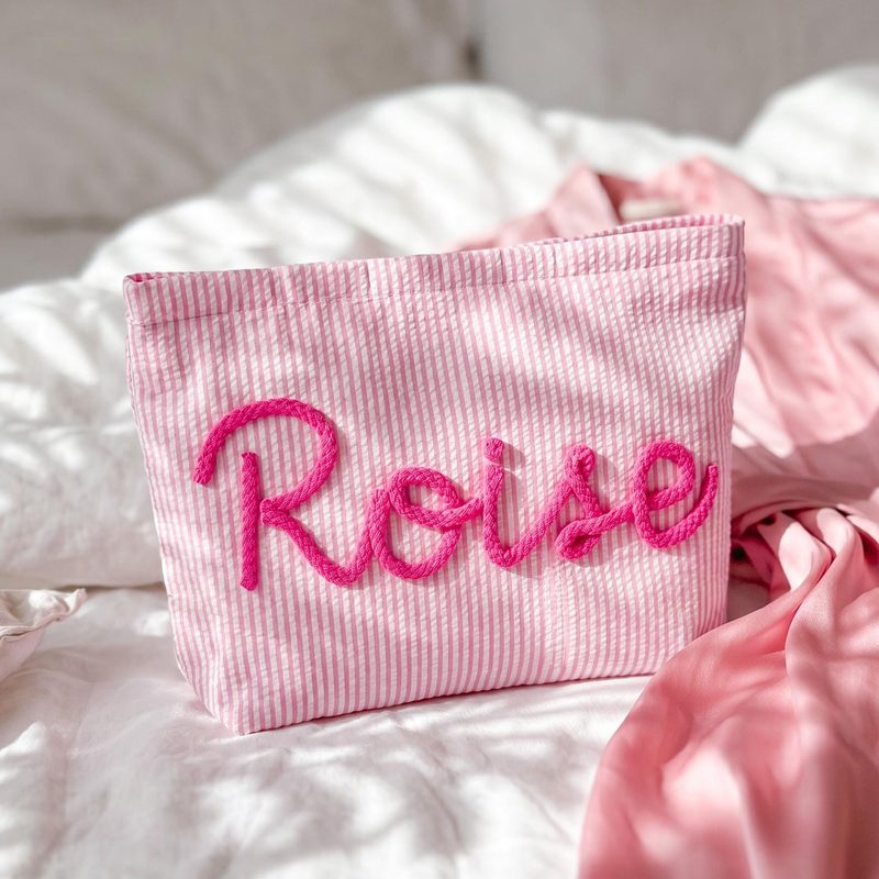Customized Ladies Bubble Silk Makeup Sac
