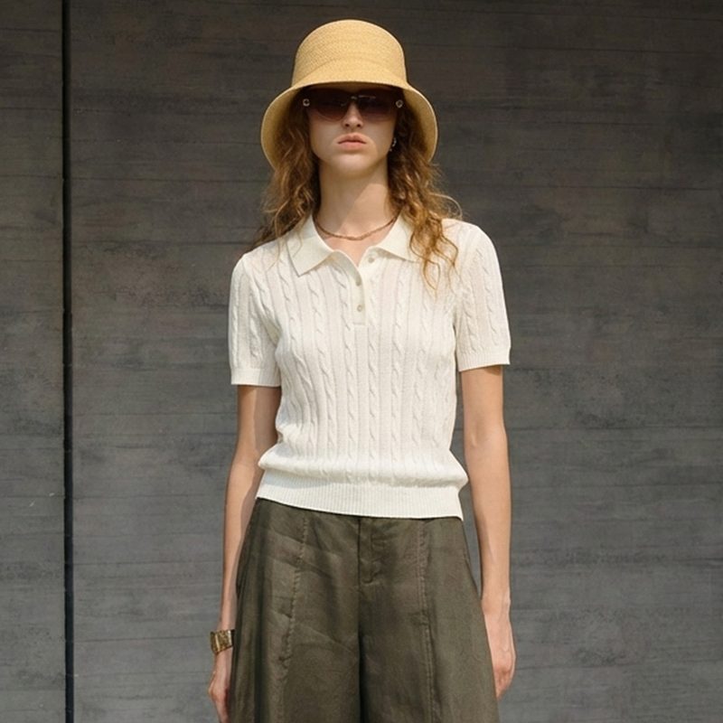 Three-Dimensional Cable-Knit Short-Sleeved Polo Shirt With A Turn-Down Collar