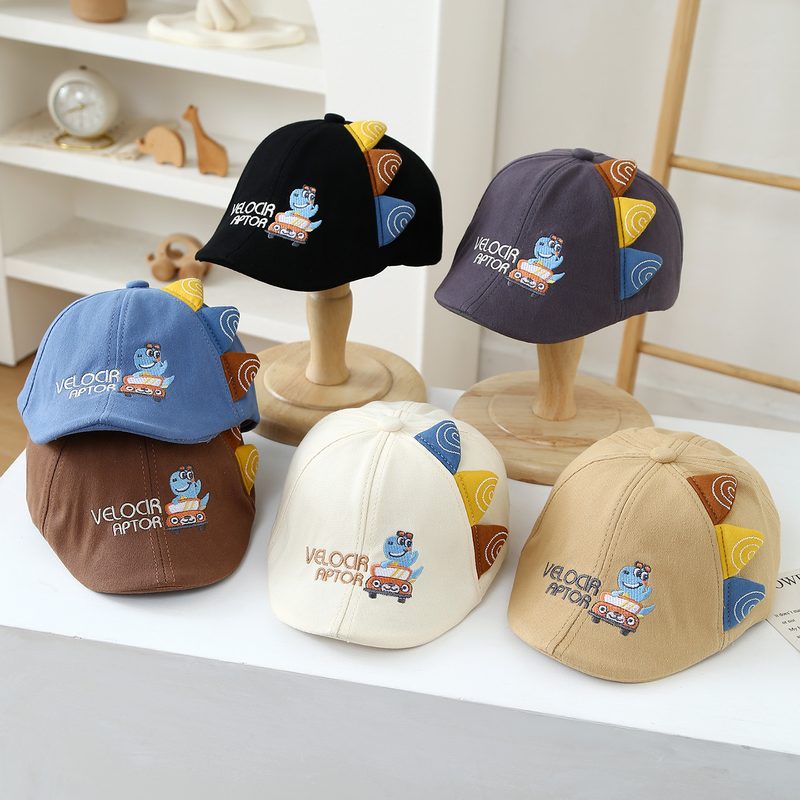 Multi-Letter Cartoon Small Dinosaur Embroidered Chapeau