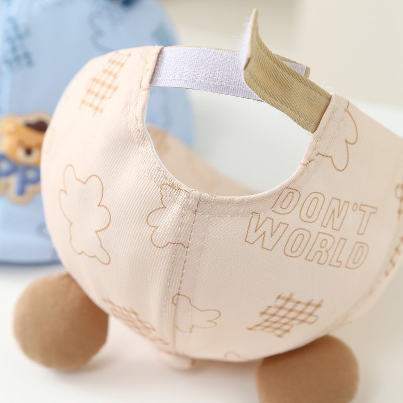 The Children'S Three-Dimensional Cartoon Teddy Bear, Happy, With Letter Patterns On It, Is A Cute And Décontracté Baseball Casquette. It Is Suitable For Outdoor Travel And Shopping