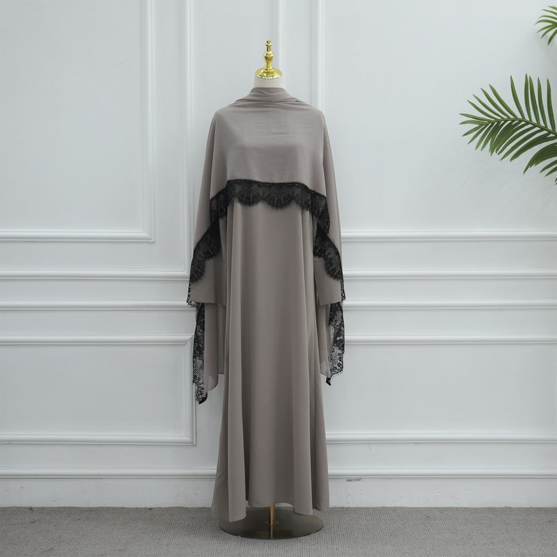 Manches Longues Lace-Panel Plus-Size Ample-Fitting Robe Headscarf Two-Piece Set