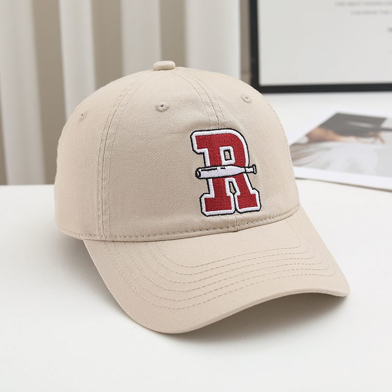Casquette R brodée