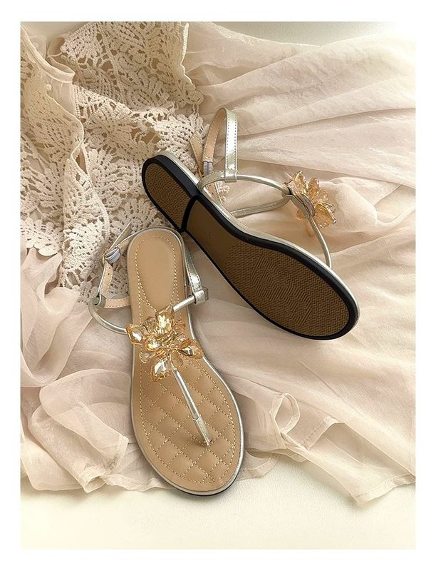 Petal Chaussures Crystal Petal Fairy Style Fake Pinch Toe Flat Sandals 'S Evening Banquet Summer One Step Kick