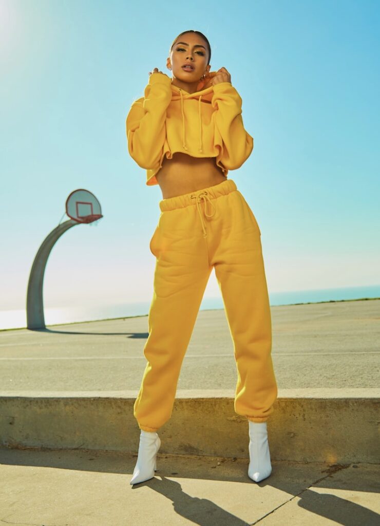 Ensemble Sport Sculptant Studio — Jaune Soleil