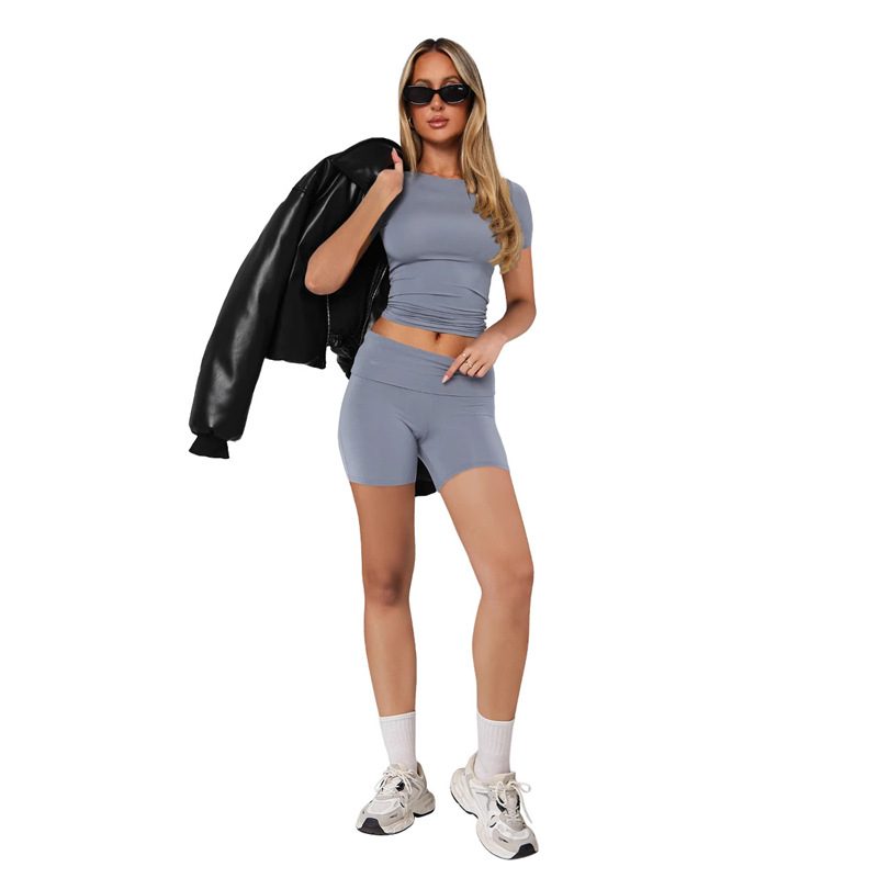 Ensemble Confortable : Pull Col Rond Manches Courtes et Short Slim