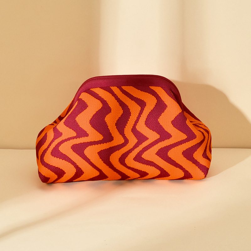 Pochette Élégante Rayée en Maille pour Femme