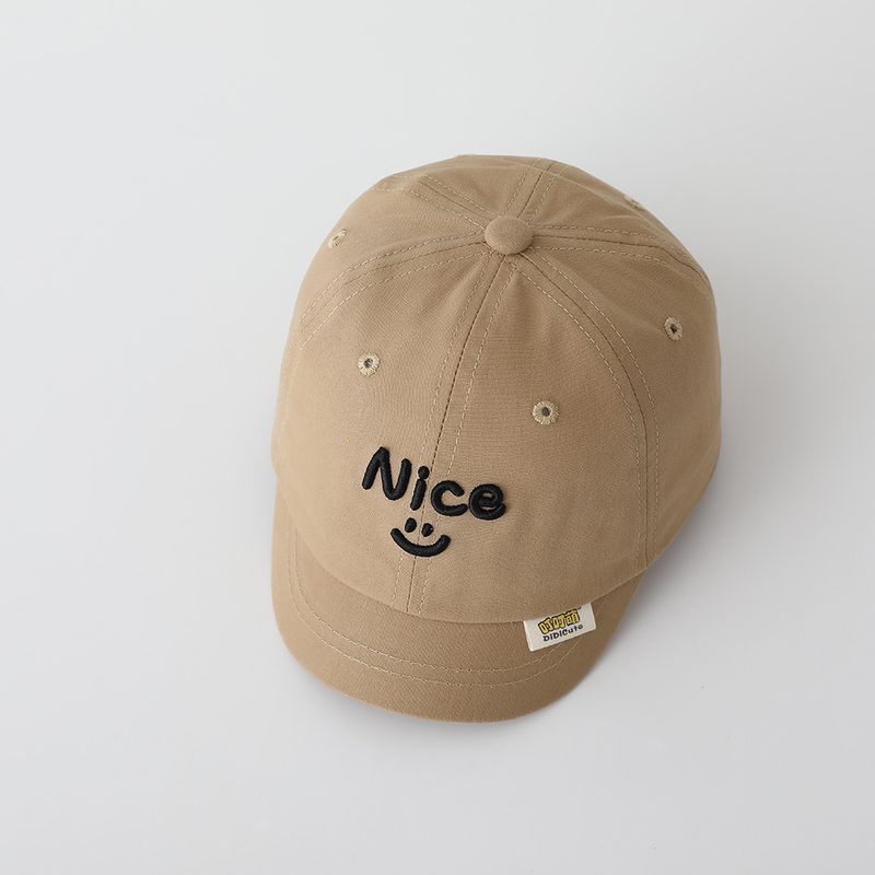 Casquette Enfant Tendance & Unie – Broderie Smiley Anglais, Visière Courte Réglable