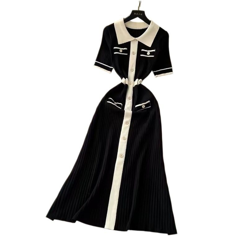Ample And Décontracté Ladies Robe