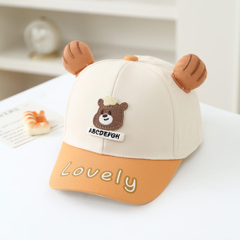 Garçon And Fille' Baseball Casquettes Featuring Cartoon Teddy Bear In Multi-Color With Lettered Brim For Outdoor Sun Protection And Shade