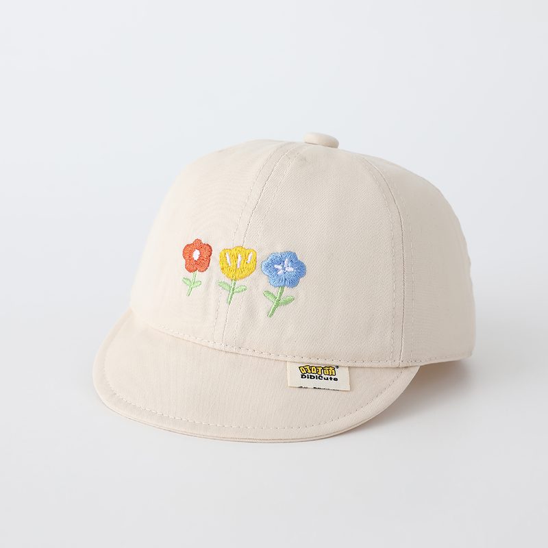 Casquette Enfant Broderie Trois Fleurs – Visière Souple, Ajustable et Tendance pour le Quotidien et les Aventures