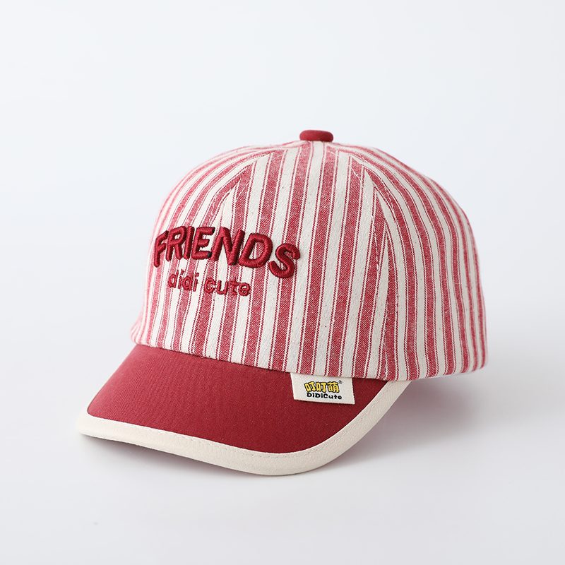 Bonnet Multicolore Rayé, Broderie Lettres 3D, Ajustable et Ultra-Tendance – Idéal pour le Quotidien et le Sport