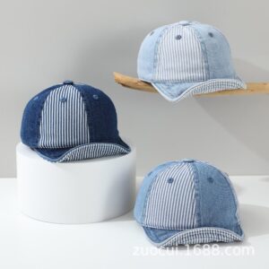 Casquette Junior Tendance : Patchwork Rayé et Effet Vintage Délavé, Ajustable pour les Aventures en Plein Air