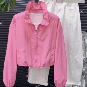 Youth Enhancing Sun Protective Veste Western Style