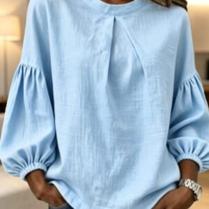 Long-Sleeved European-Style Round-Neck Shirt