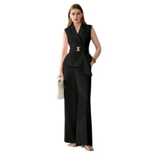 Femme And Two-Piece Set Of Top And Pantalon