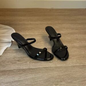 Sandales Mules Femme en Cuir Véritable Rouge à Bout Pointu et Ouvert, Talon Aiguille Chaton Fin – Idéales pour l'Été