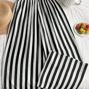 Pantalon Palazzo Léger Femme à Rayures Rouges et Blanches – Confort et Style Décontracté