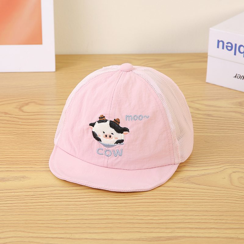 Children'S Cute Cow Pattern Embroidered Patchwork Net Fabric Respirant Adjustable Short-Brimmed Baseball Casquette For Traveling And Shopping