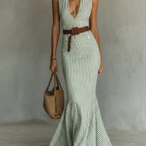 Col V Robe With A Belt