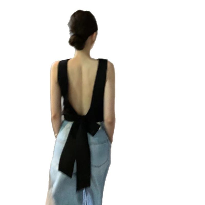 Cinched-Waist Short Slip Robe With A Bow Tie At The Back