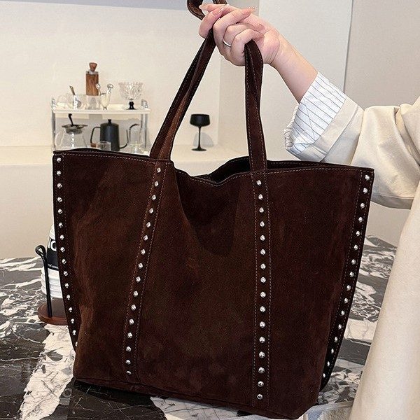 Design Suede Velvet Studded Tote Sac