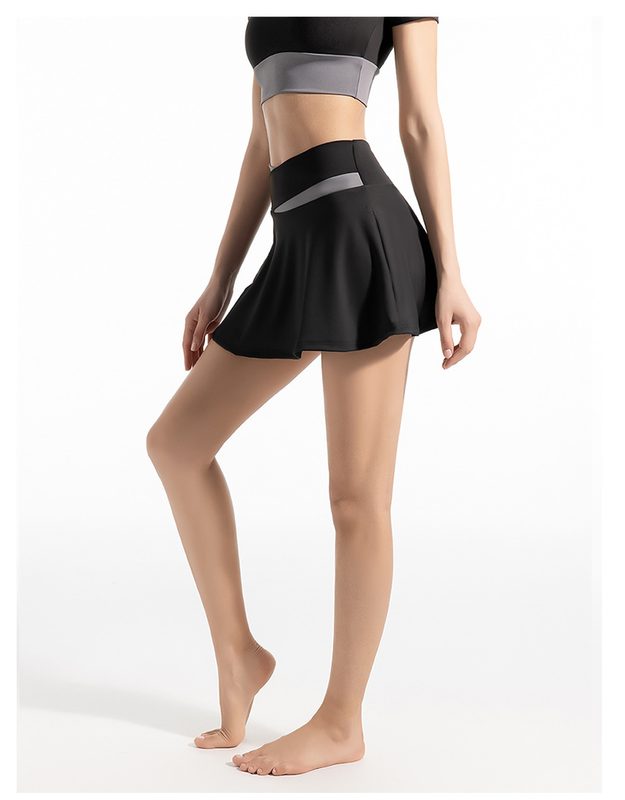 Ensemble Sport & Yoga Premium Coordonné : T-shirt Faux Deux-Pièces "Sensation Peau Nue" et Jupe Anti-Transparence Taille Haute