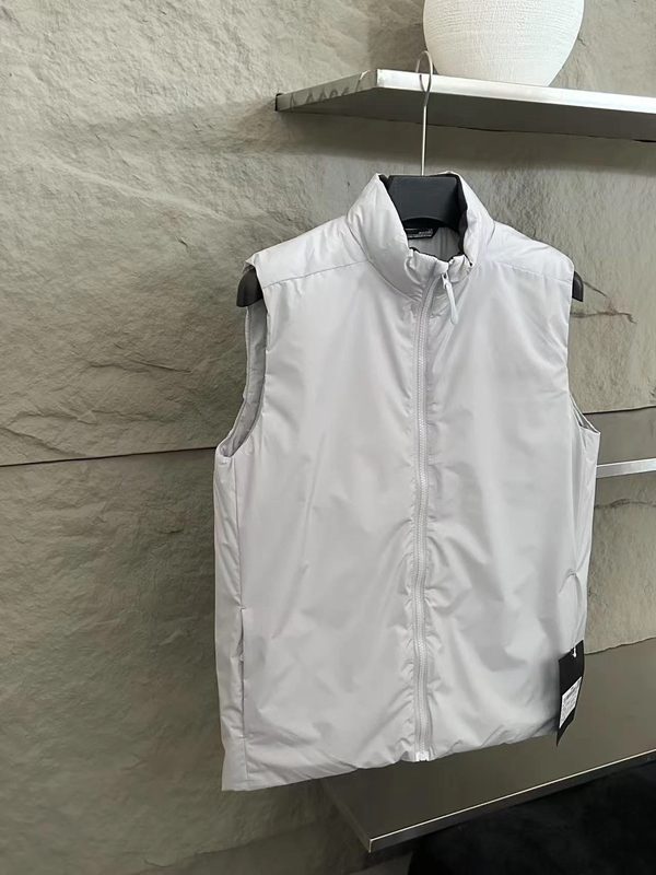 Unisexe Léger Insulated Puffer Vest, Stand Collar Sleeveless Warm Gilet, Décontracté Simple Quilted Vest Femme Outdoor Commute Layering